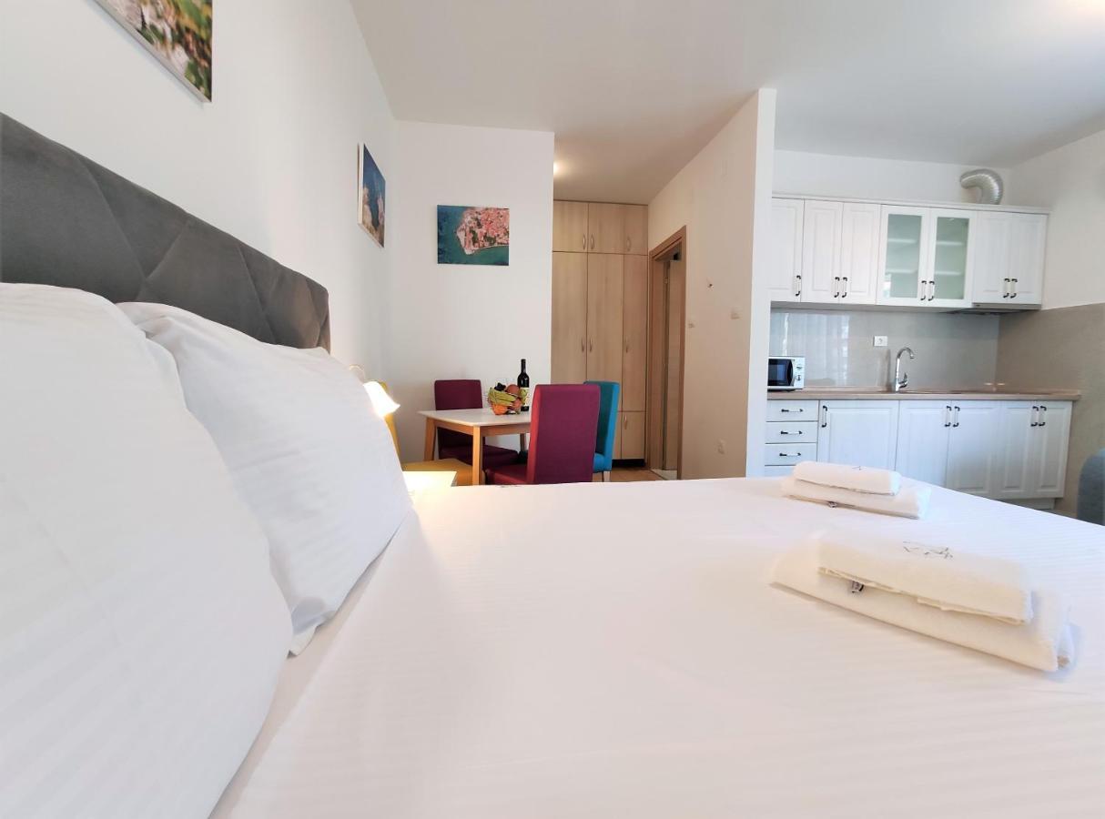 Kala Rooms & Suites Budva Exterior photo
